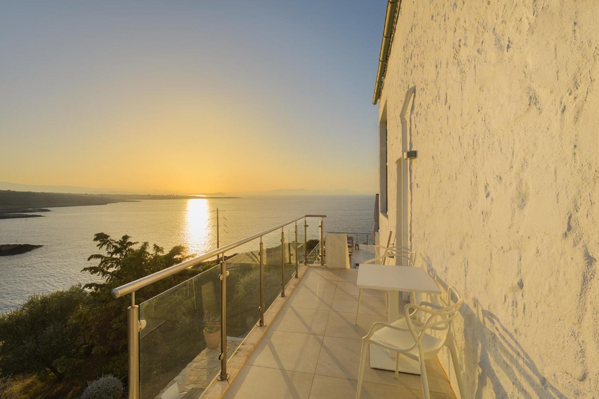 Villa Anton By Cura Villas Collection Kalathas Eksteriør billede